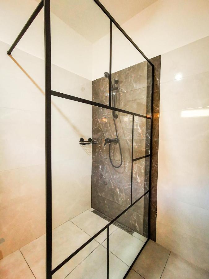 Koliba Pod Skalami Villa Szulyó Kültér fotó