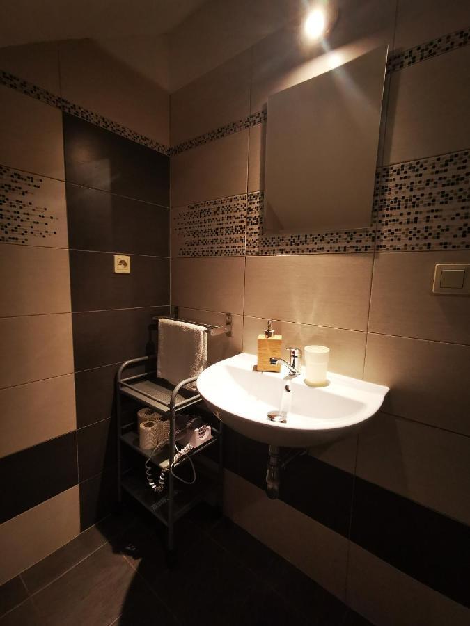 Koliba Pod Skalami Villa Szulyó Kültér fotó