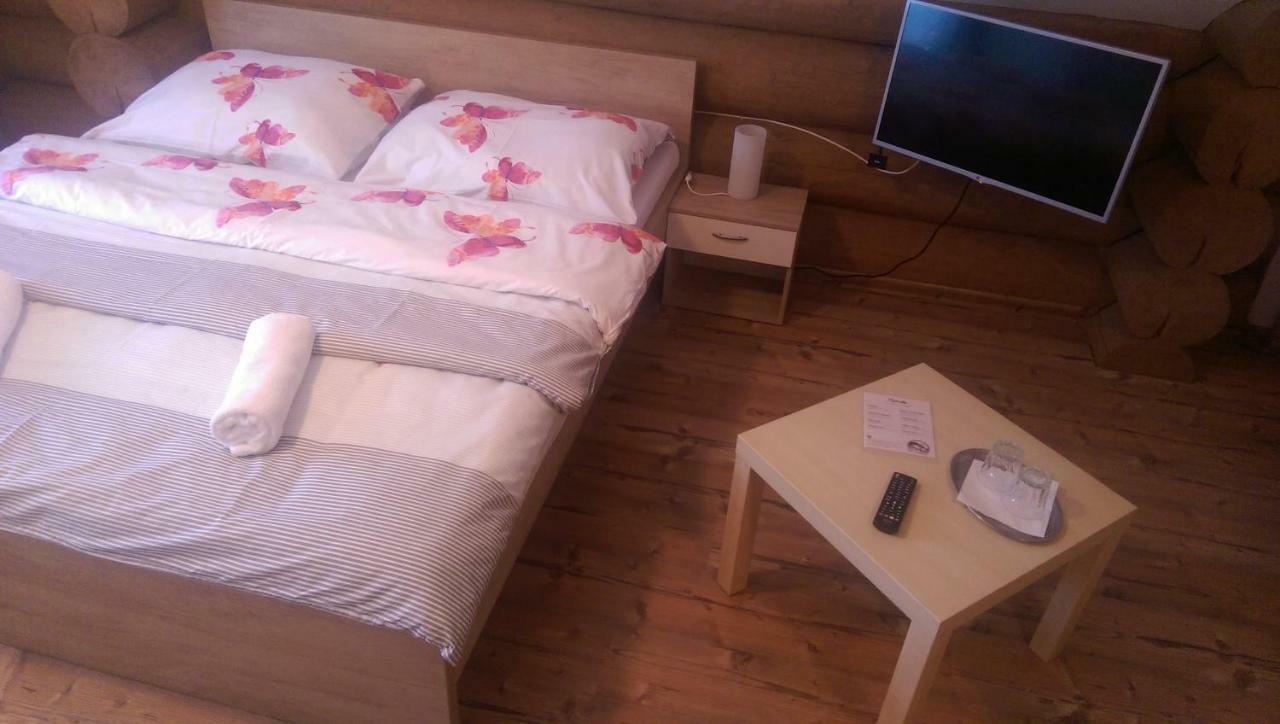Koliba Pod Skalami Villa Szulyó Kültér fotó