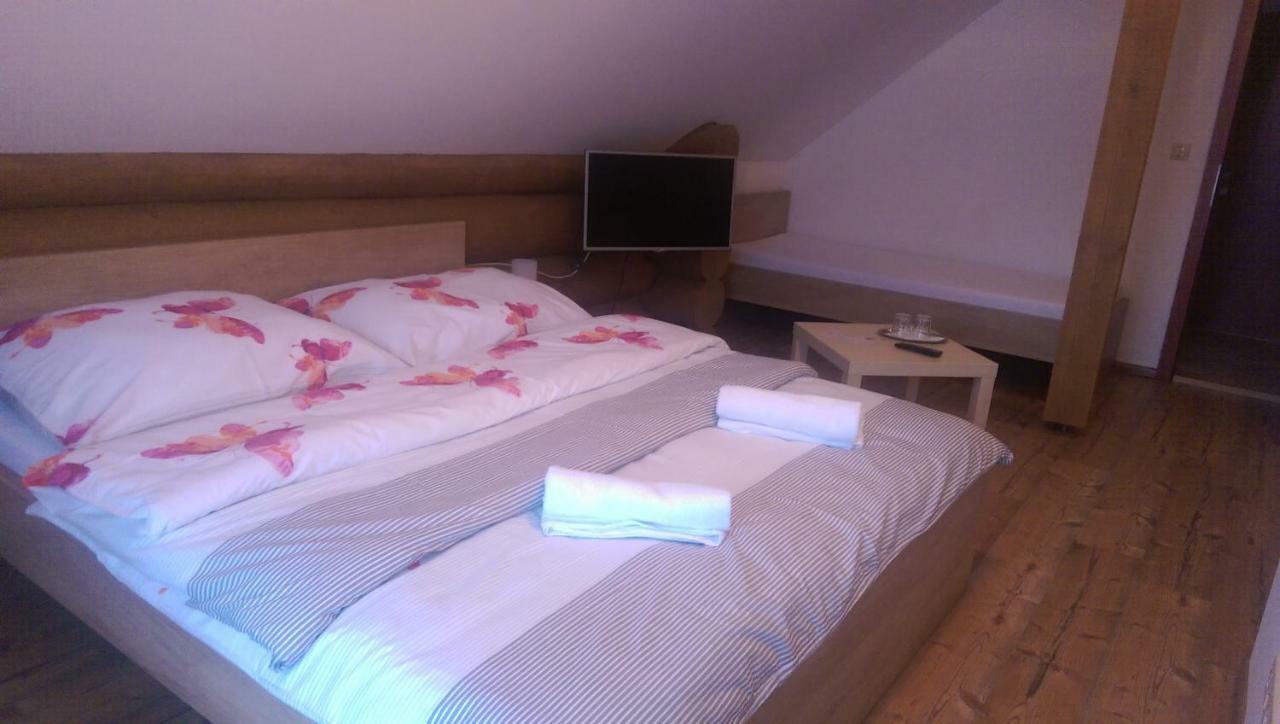 Koliba Pod Skalami Villa Szulyó Kültér fotó