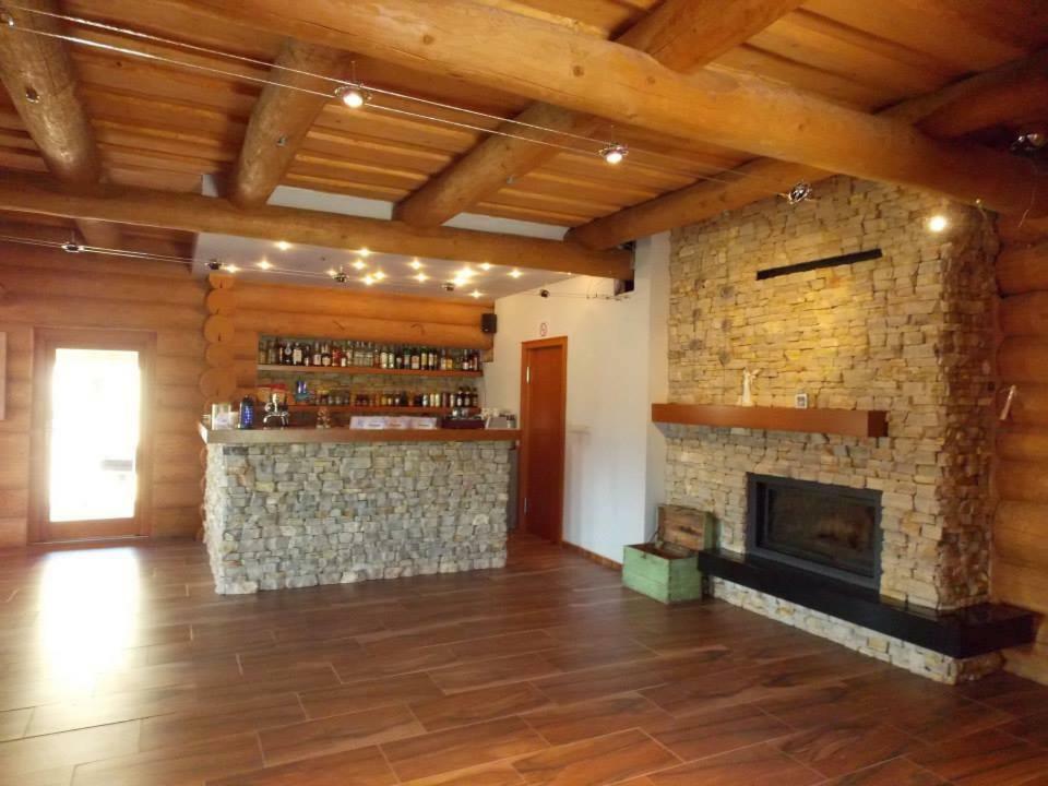 Koliba Pod Skalami Villa Szulyó Kültér fotó